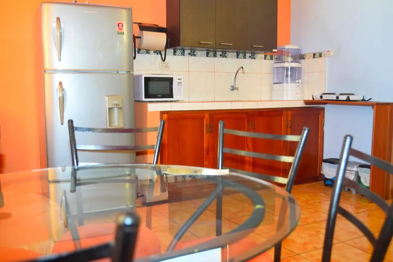 Tintorera Guest House Puerto Ayora  Apartment