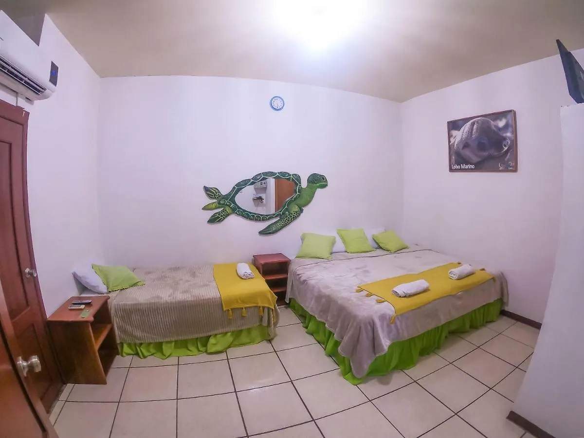 Apartment Tintorera Guest House Puerto Ayora  Ecuador